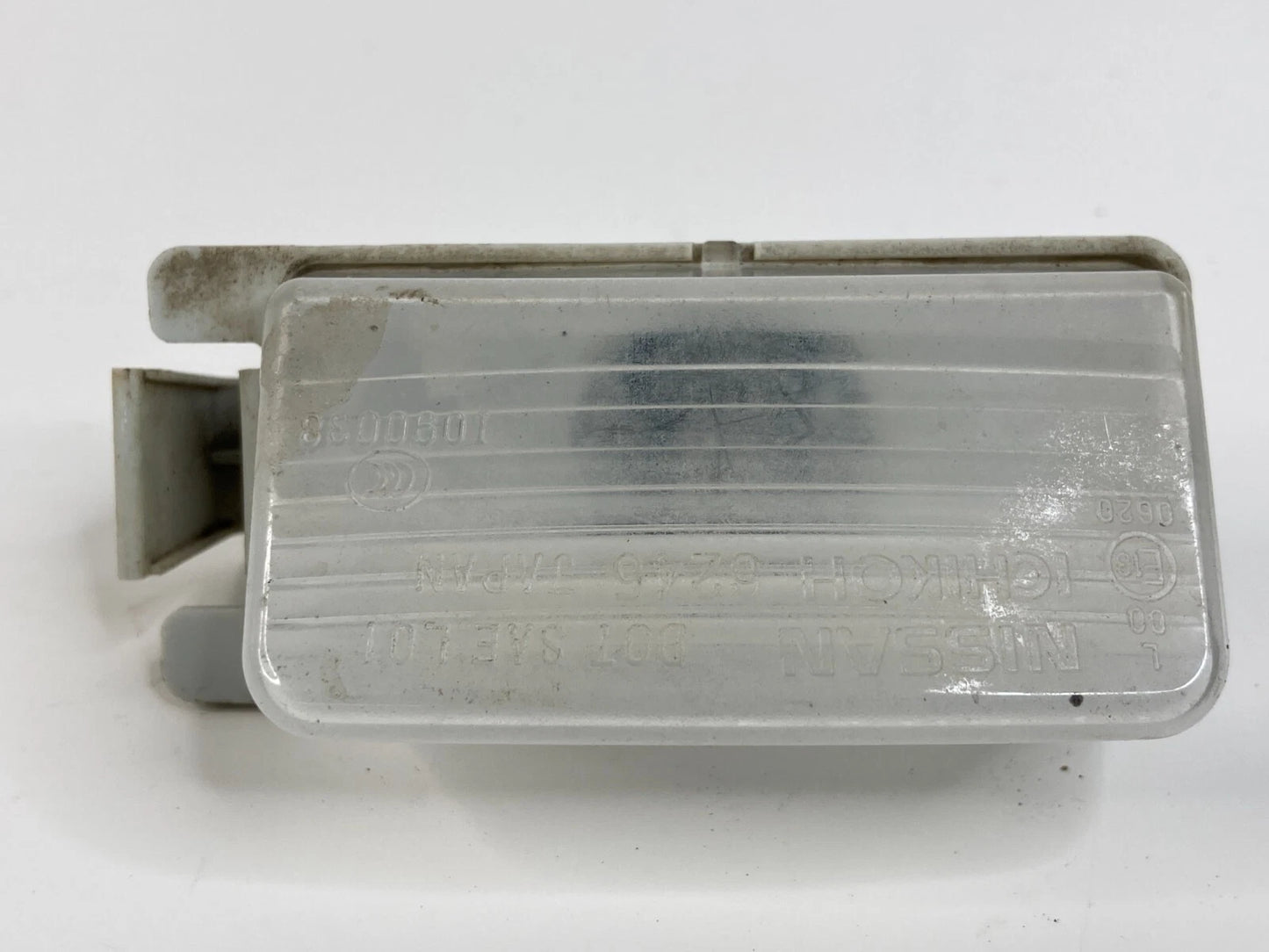 2007 2008 07 08 INFINITI G35 SEDAN REAR TRUNK LICENSE PLATE LIGHT LAMP OEM