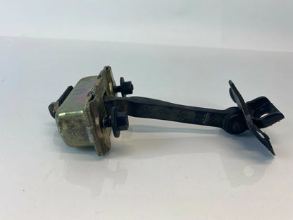 2003-2007 CADILLAC CTS REAR RIGHT DOOR CHECK STOPPER SUPPORT HINGE DETENT