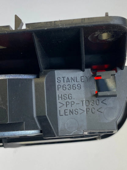 2007-2011 HONDA CR-V REAR THIRD 3RD BRAKE LIGHT HIGH MOUNTED STOP LAMP OEM