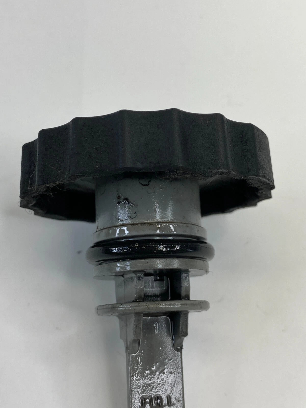 2005-2010 CHRYSLER 300 POWER STEERING FLUID RESERVOIR BOTTLE TANK CAP COVER OEM