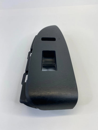 10-15 TOYOTA PRIUS FRONT RIGHT SIDE DOOR POWER WINDOW SWITCH BEZEL 74231-47120