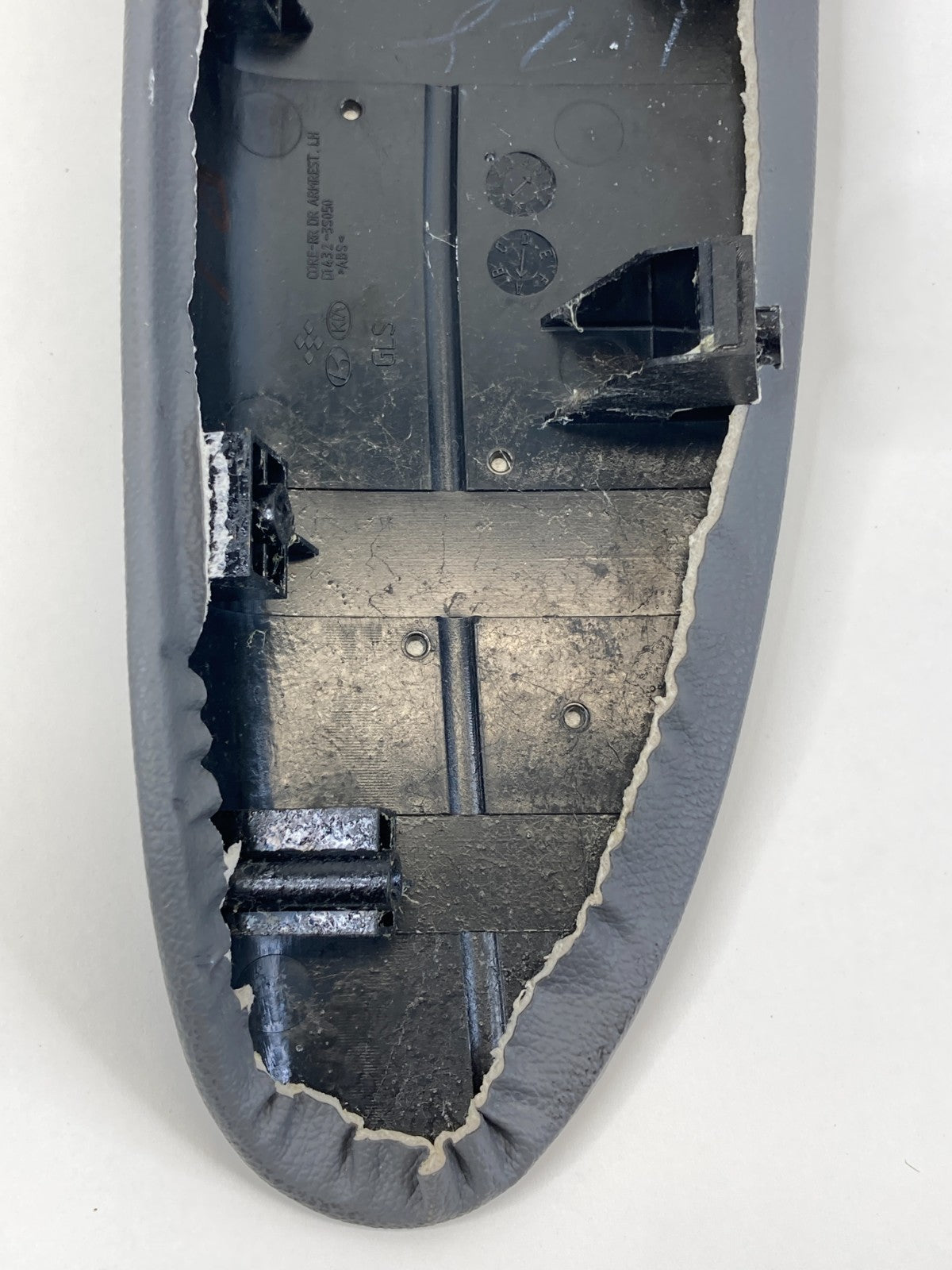 11-14 Hyundai Sonata Rear Left Side Interior Door Armrest Panel D1432-3S050 OEM