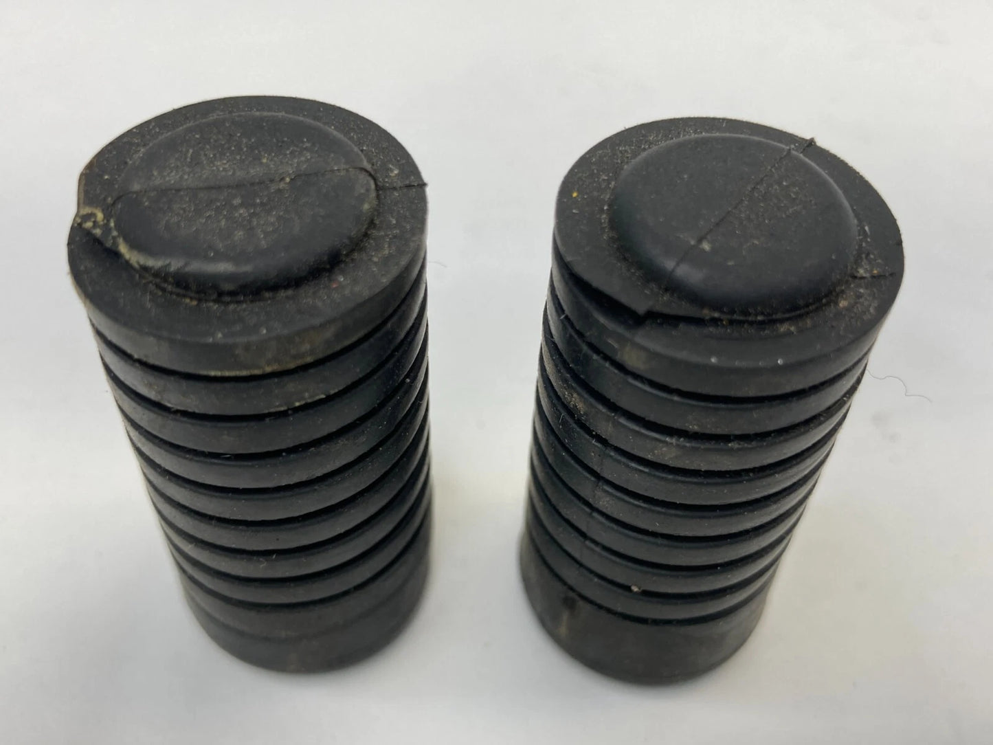 2011-2019 HYUNDAI SONATA FRONT HOOD RUBBER CUSHION BUMPER SET PAIR OEM