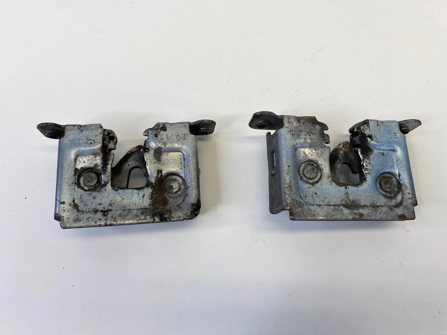 2007-2015 MINI COOPER BASE FRONT LH & RH HOOD LATCH CATCH LOCK SET PAIR OEM