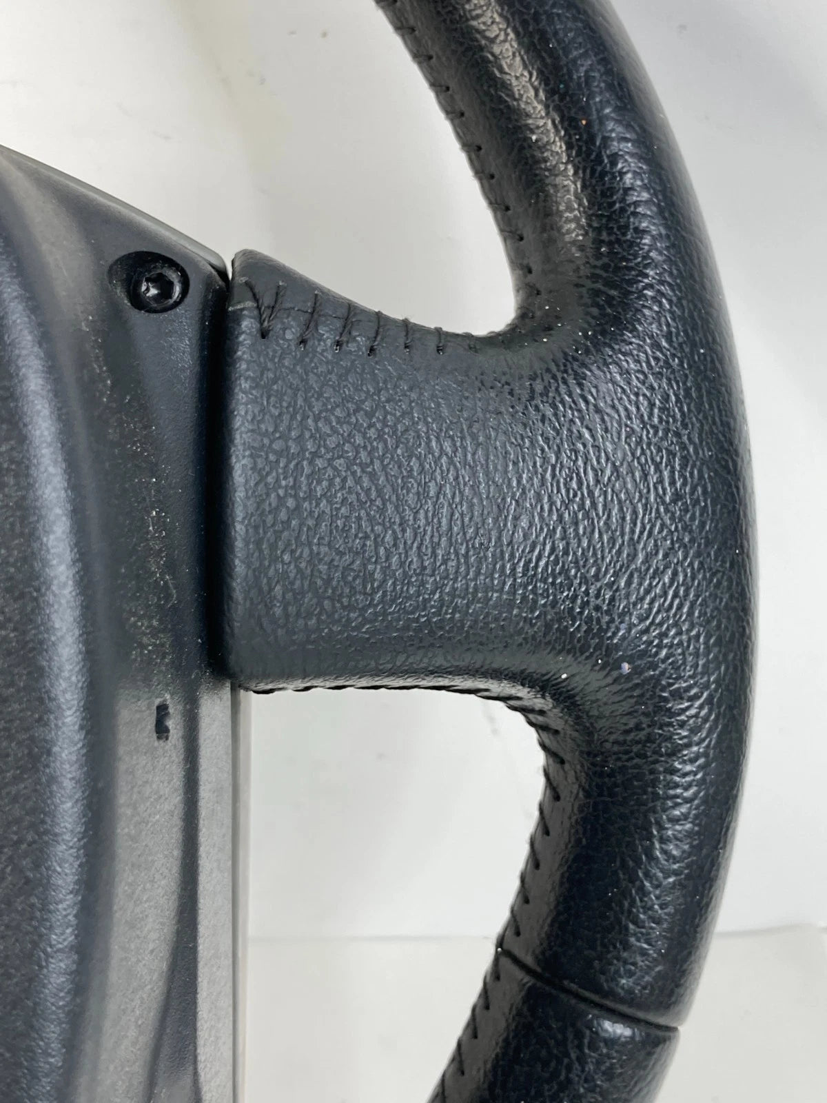 2008-2012 LAND ROVER LR2 STEERING WHEEL W/ AUDIO &CRUISE CONTROL 6H523600RB8 OEM