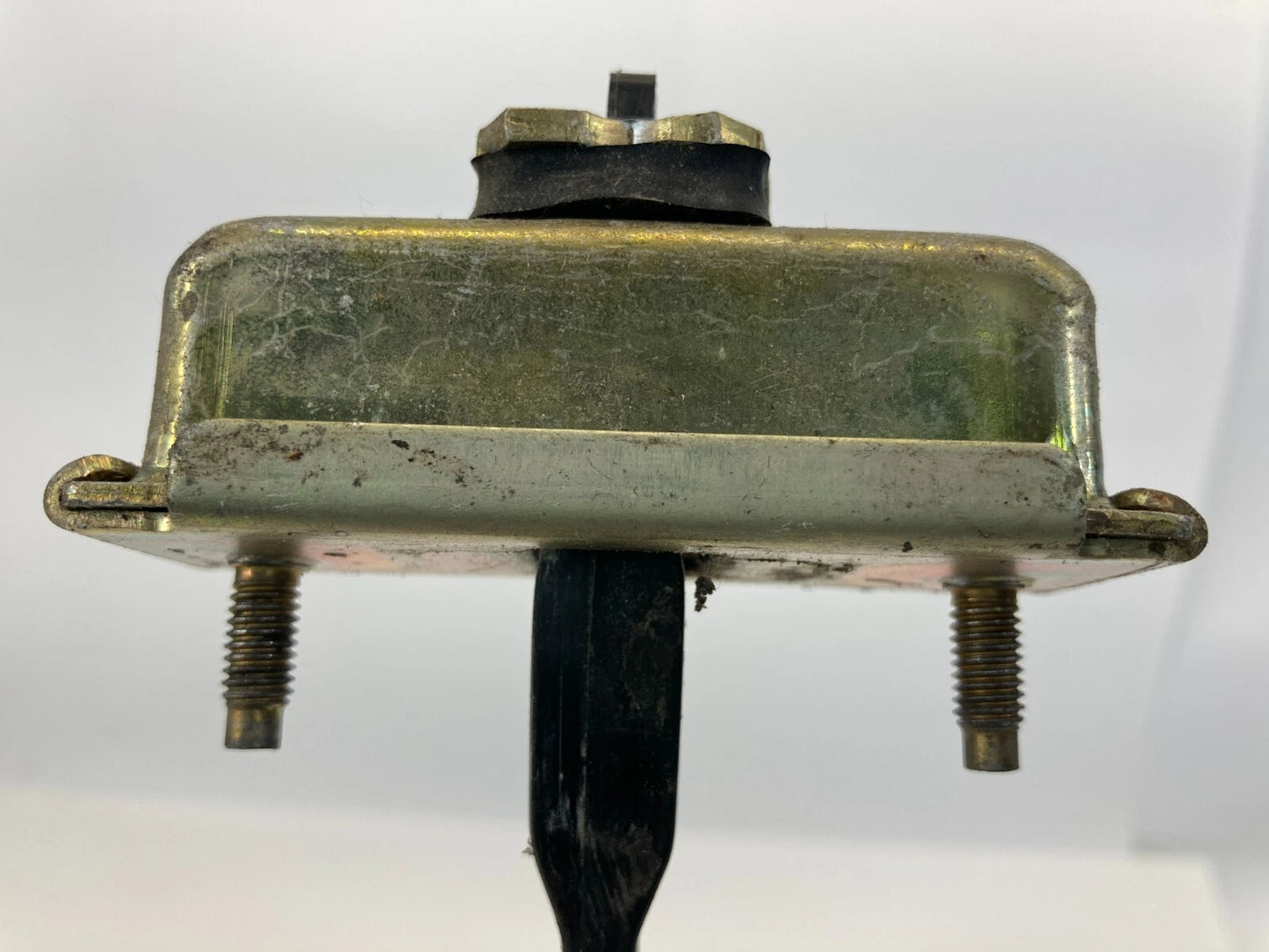2002-2010 FORD EXPLORER REAR RIGHT SIDE DOOR CHECK HINGE STOPPER STOP OEM