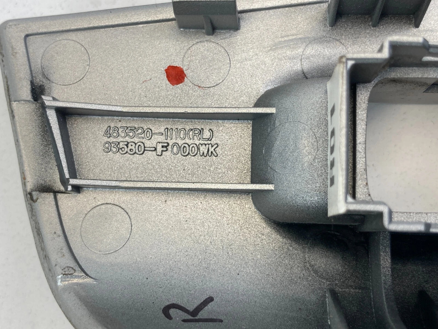 2005-2010 KIA SPORTAGE REAR LEFT SIDE DOOR WINDOW SWITCH BEZEL 93580-F000 OEM