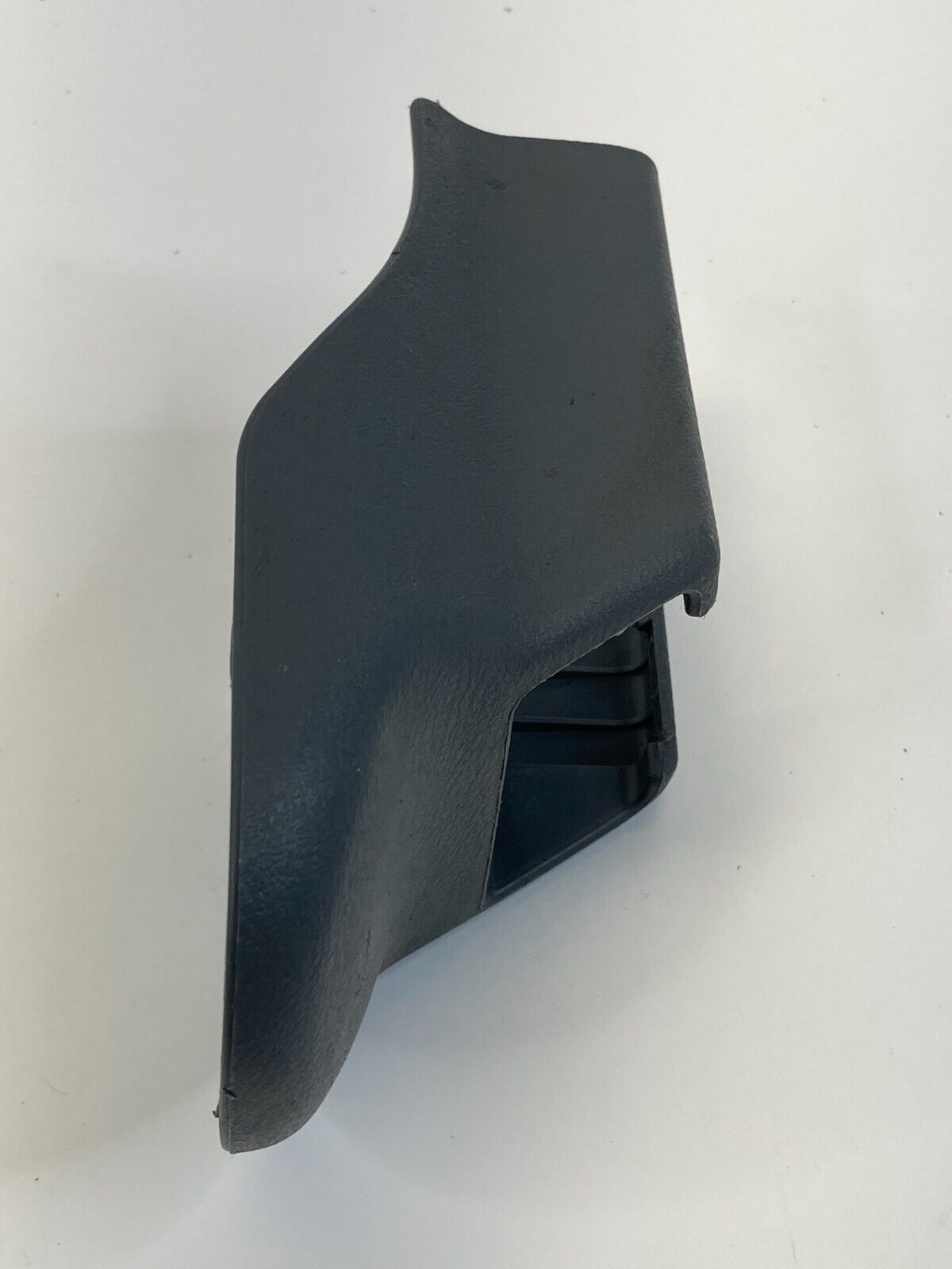 2003-2007 Honda Accord Front Left Outer Seat Track End Cover 81597-SDBA-A720 OEM