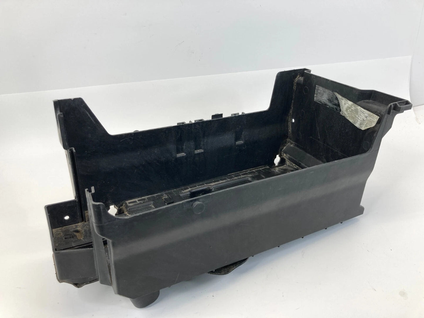 2014 2015 CHEVROLET MALIBU SEDAN BATTERY SUPPORT TRAY PAD HOLDER COVER 23448318