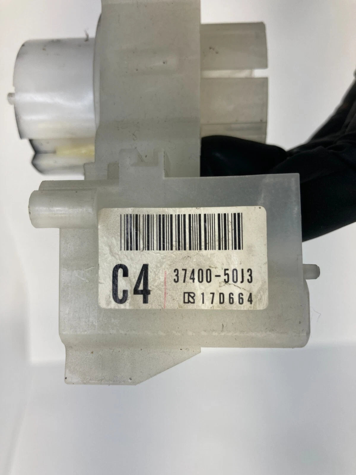 2003-2005 GRAND VITARA STEERING COLUMN SWITCH HOUSING PANEL 37400-50J3 OEM