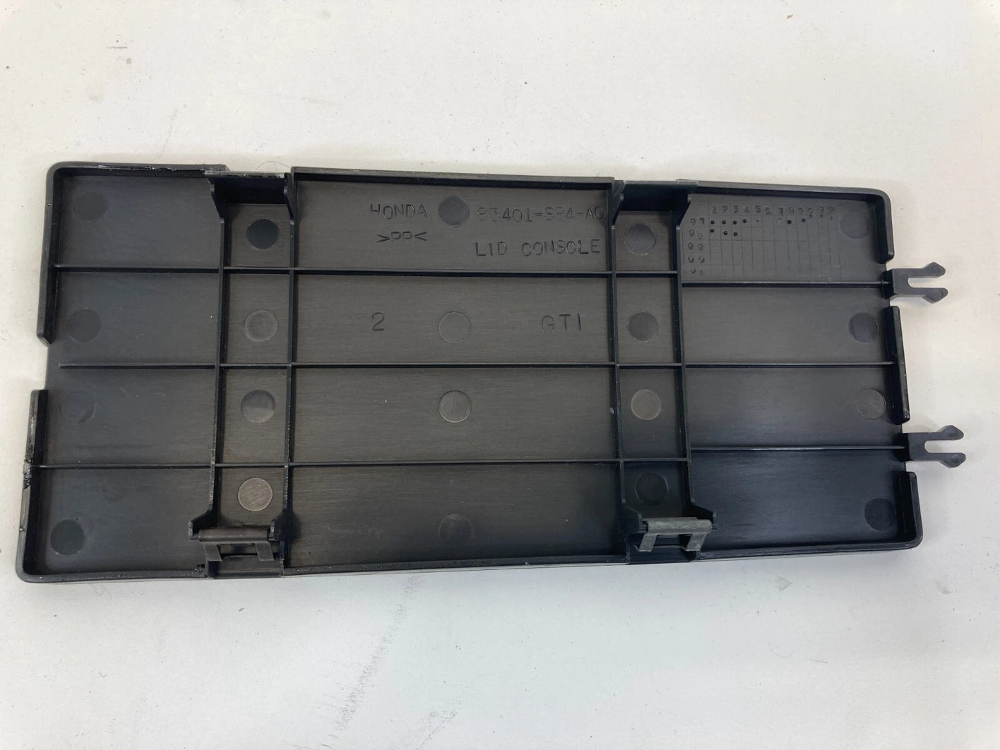 98 99 00 01 02 HONDA ACCORD CENTER CONSOLE BOTTOM LID COVER 83401-S84-A0 OEM