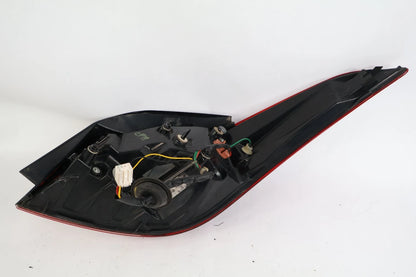 2014-2016 HYUNDAI ELANTRA REAR DRIVER SIDE HALOGEN TAILLIGHT TAIL LAMP 92401-3Y5