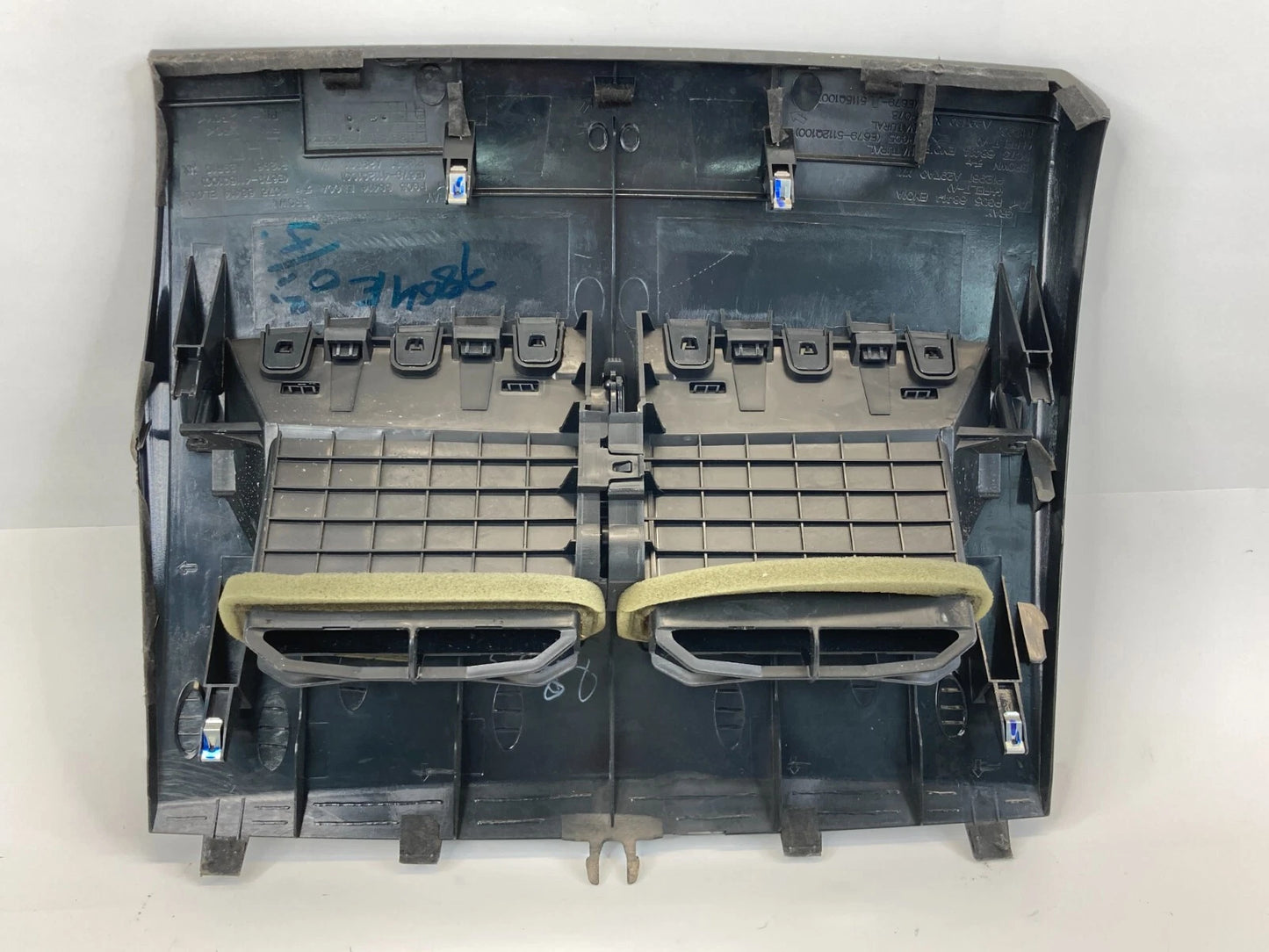 07-12 NISSAN VERSA FRONT UPPER DASHBOARD CENTER AIR A/C VENT OUTLET 68414-EL00B