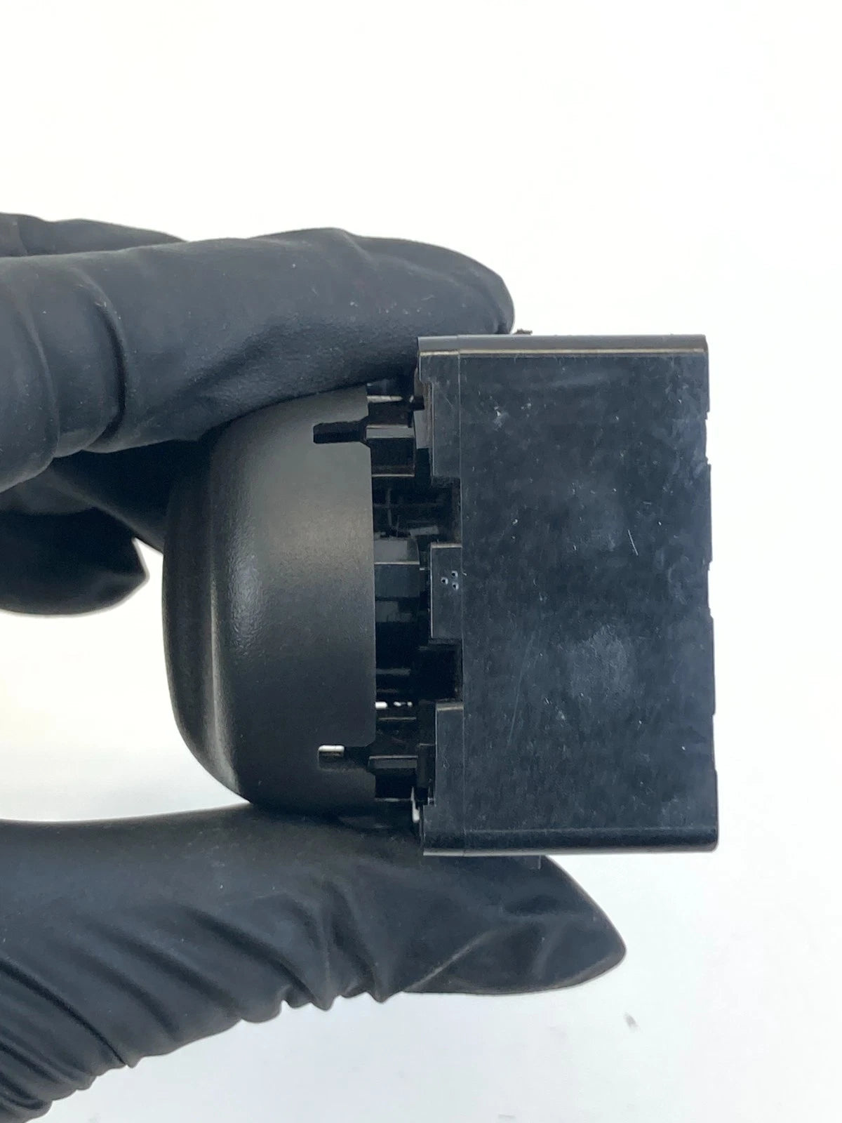 2012-2017 Chevrolet Traverse Front Left Seat Lumbar Control Switch 25926719 OEM