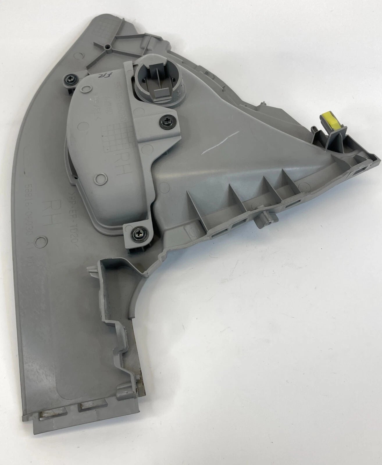 10 11 TOYOTA CAMRY FRONT RIGHT SIDE POCKET CONSOLE TRIM KICK PANEL 58816-06030