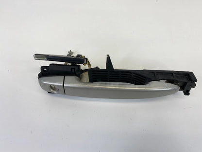 04-10 TOYOTA SIENNA FRONT RIGHT PASSENGER EXTERIOR DOOR HANDLE 1D7 SILVER SHADOW