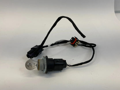 2008-2012 BUICK ENCLAVE FRONT LEFT HEADLIGHT HEADLAMP SOCKET CONNECTOR OEM