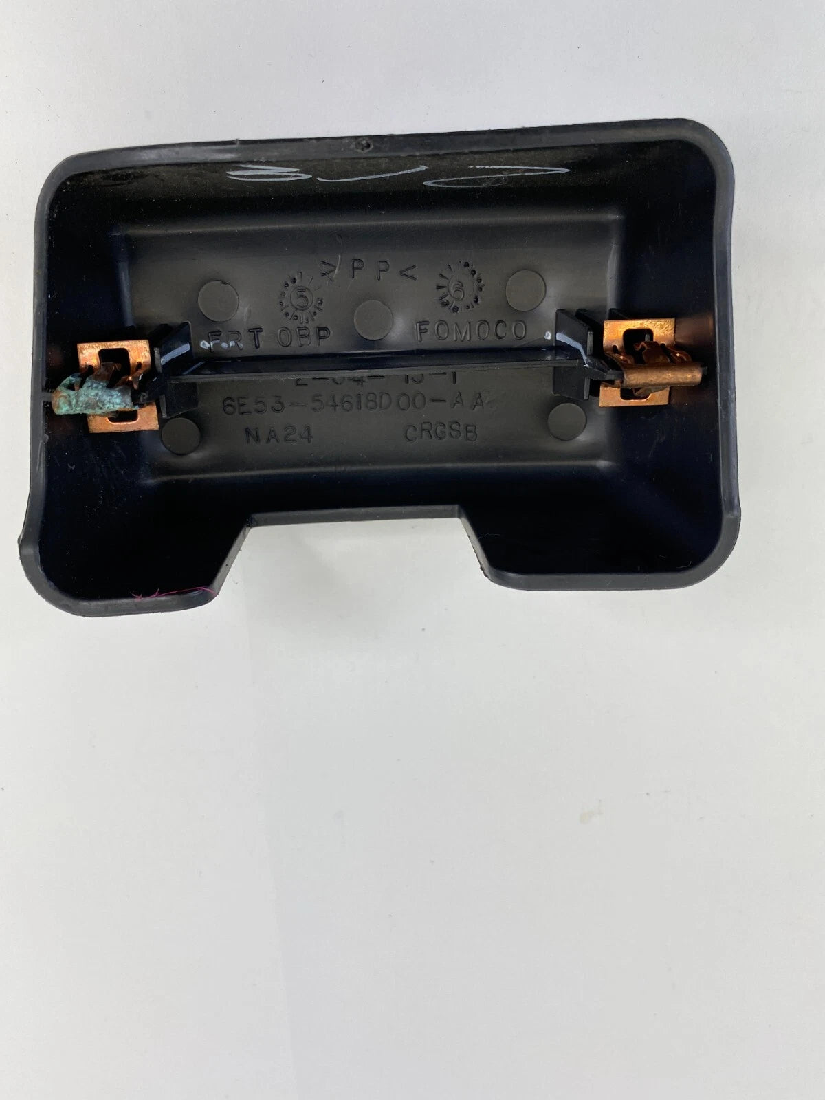 2006-2012 FORD FUSION FRONT RIGHT SEAT REAR TRACK COVER TRIM 6E53-54618D000-AA