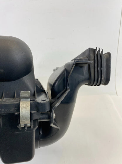 2010-2019 FORD TAURUS 3.5L ENGINE AIR CLEANER INTAKE FILTER BOX AA53-9C662-CE