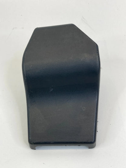 04-06 TOYOTA CAMRY FRONT RIGHT SEAT INNER TRACK END CAP COVER TRIM 72157-AA020