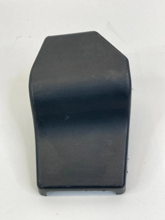 04-06 TOYOTA CAMRY FRONT RIGHT SEAT INNER TRACK END CAP COVER TRIM 72157-AA020