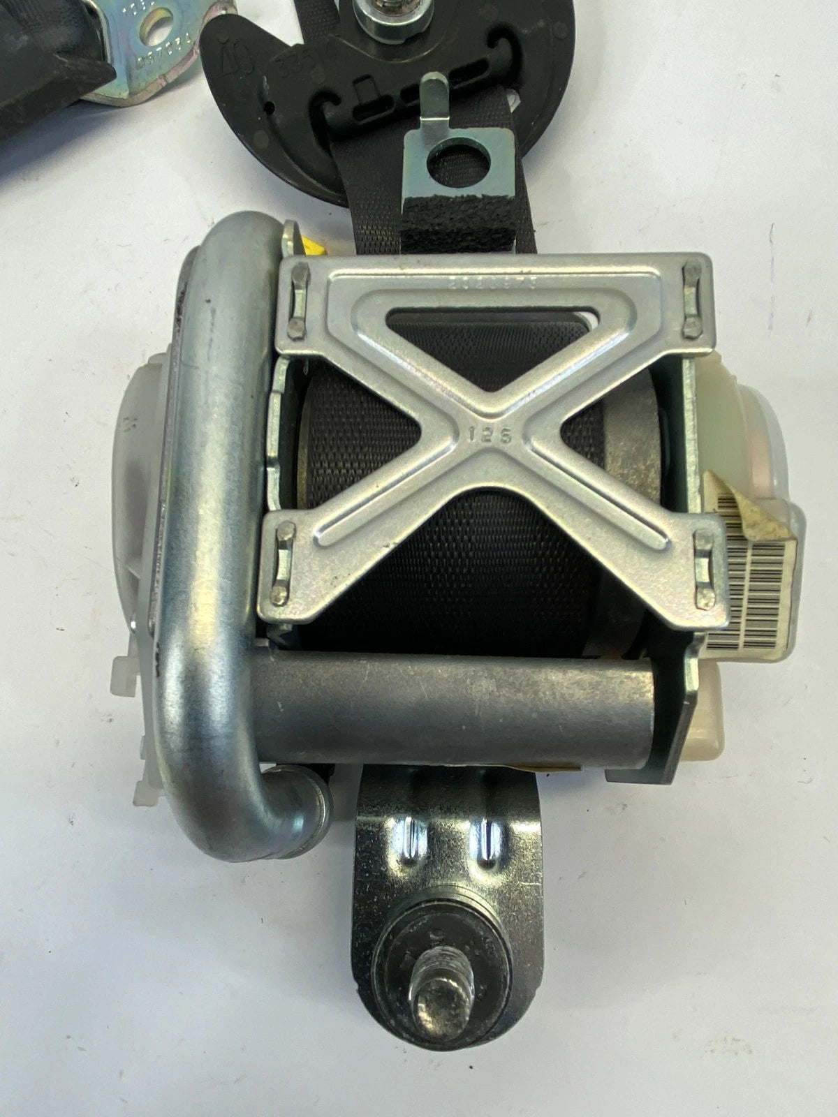 2009-2012 ACURA TL FRONT RIGHT PASSENGER SIDE SEAT BELT RETRACTOR 2031025 OEM