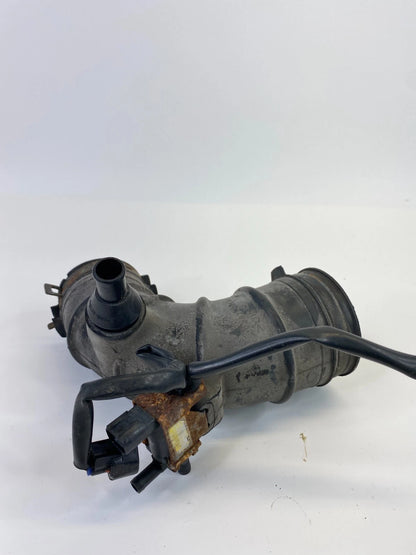 2001-2003 TOYOTA RAV4 ENGINE AIR INTAKE INLET TUBE HOSE DUCT OEM 17881-28040