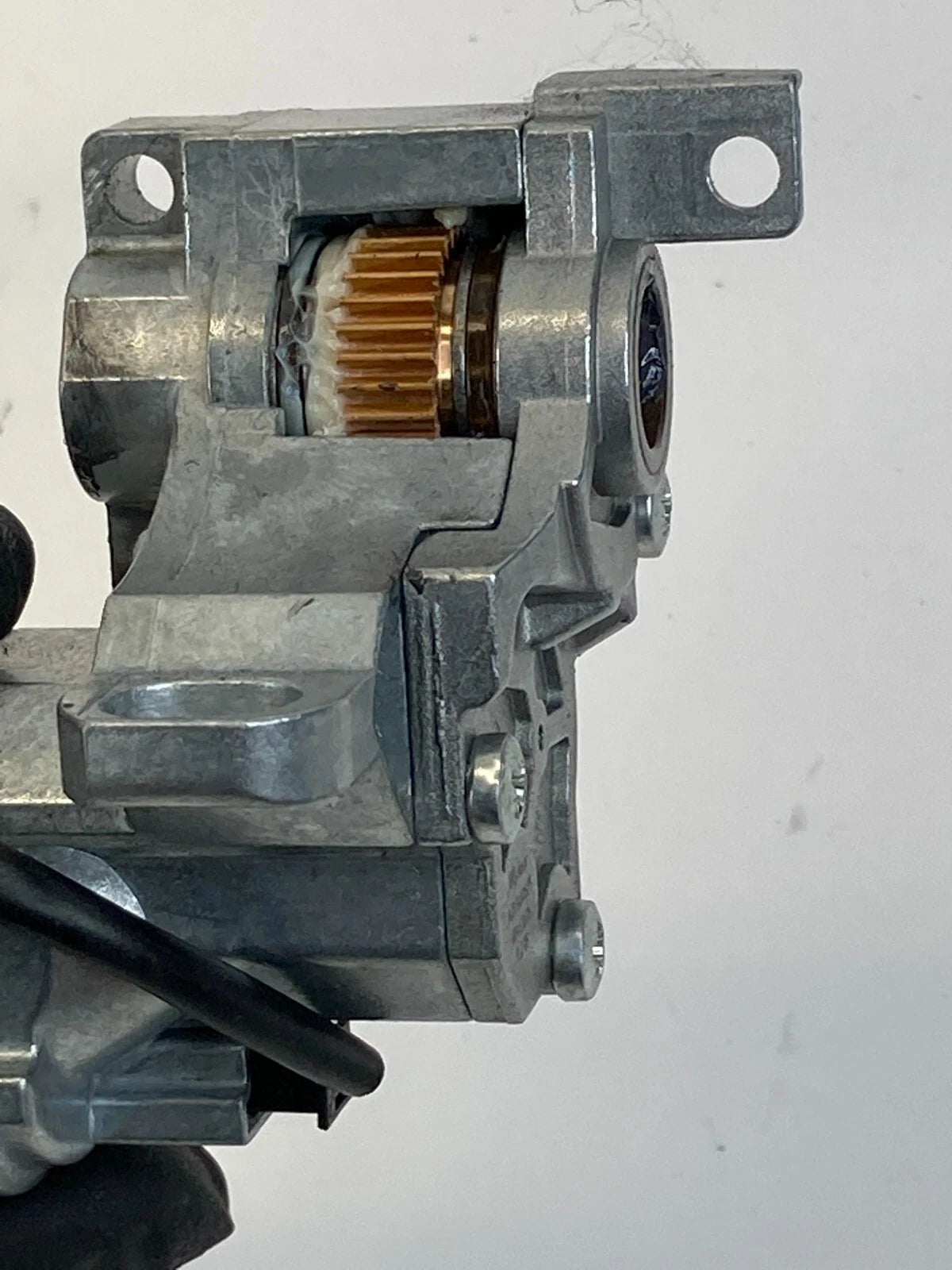 2006 MERCEDES CLS500 STEERING COLUMN ADJUSTMENT MOTOR PART VALEO 6418138 OEM