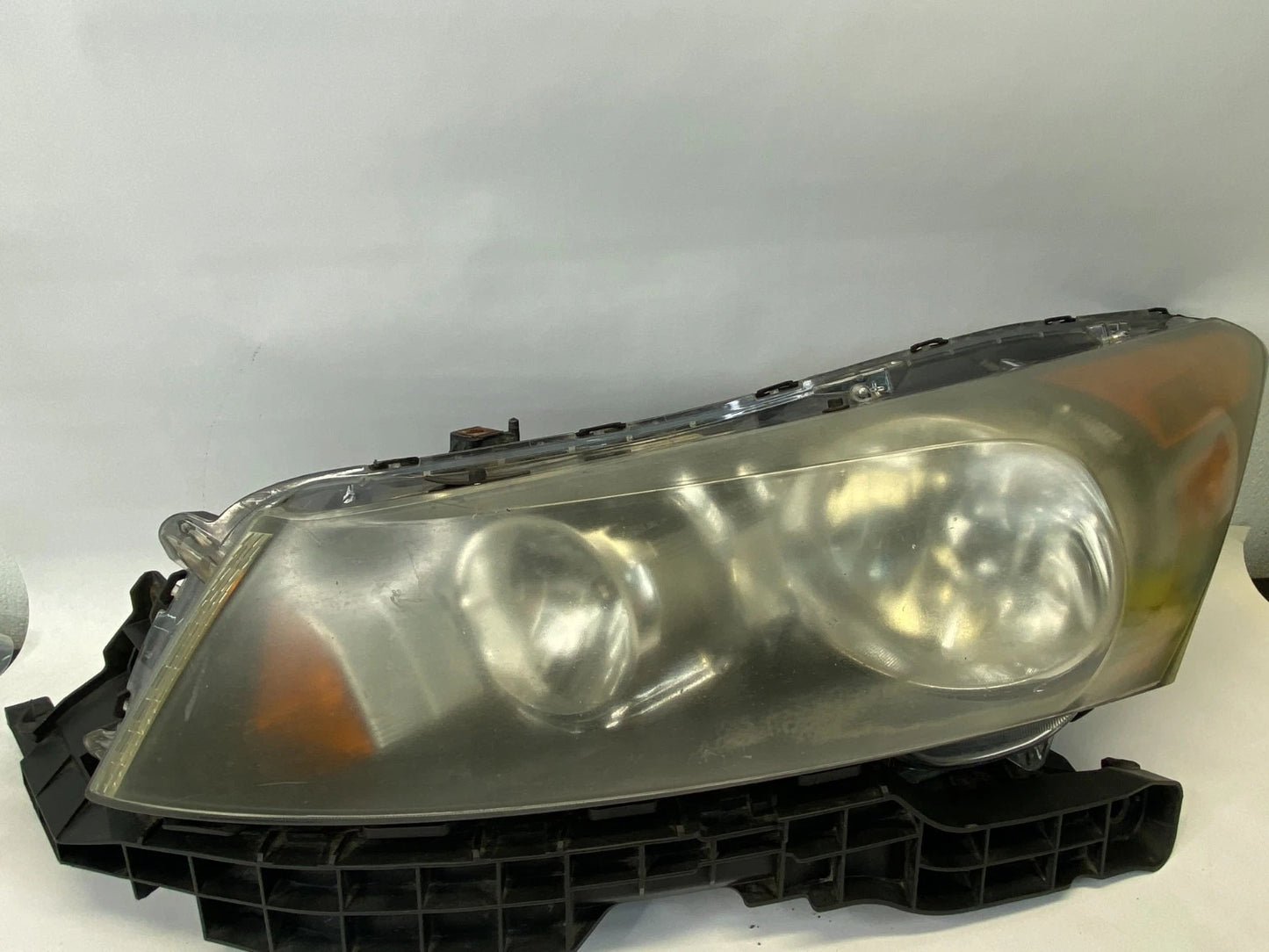 2008-2012 HONDA ACCORD SEDAN HEADLIGHT LAMP LEFT DRIVER SIDE OEM 8317341600