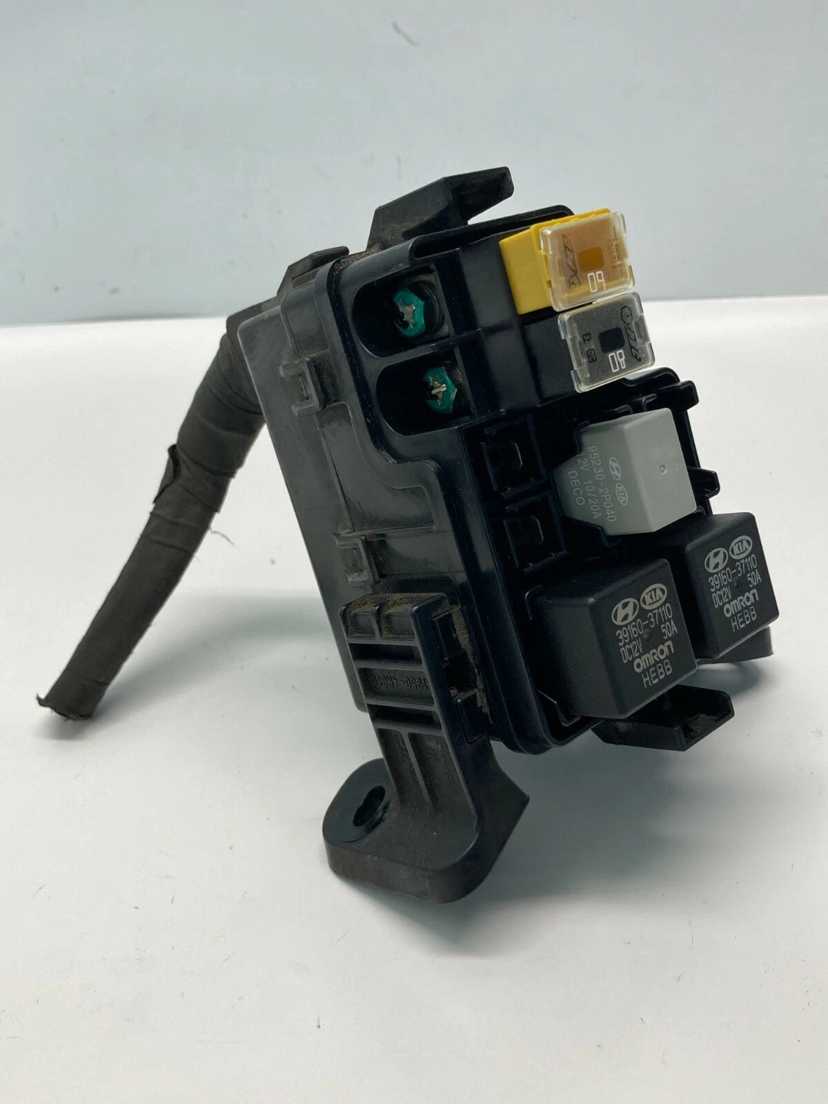 2011-2013 KIA OPTIMA 2.4L SEDAN ENGINE COMPARTMENT RELAY FUSE BOX ASSY OEM