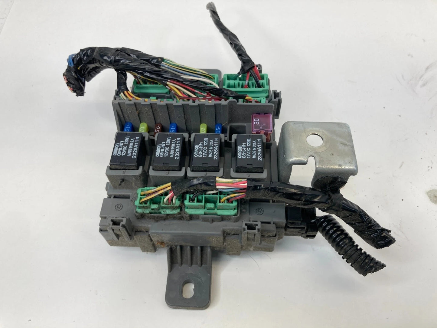 2005-2007 HONDA ODYSSEY INTERIOR CABIN RIGHT SIDE FUSE BOX RELAY JUNCTION BLOCK