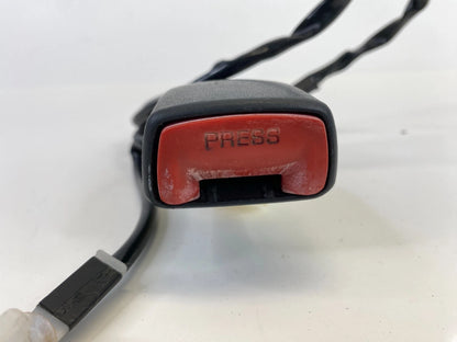 2005-2008 Pontiac Vibe Front Left Driver Seat Belt Buckle 56458-A OEM