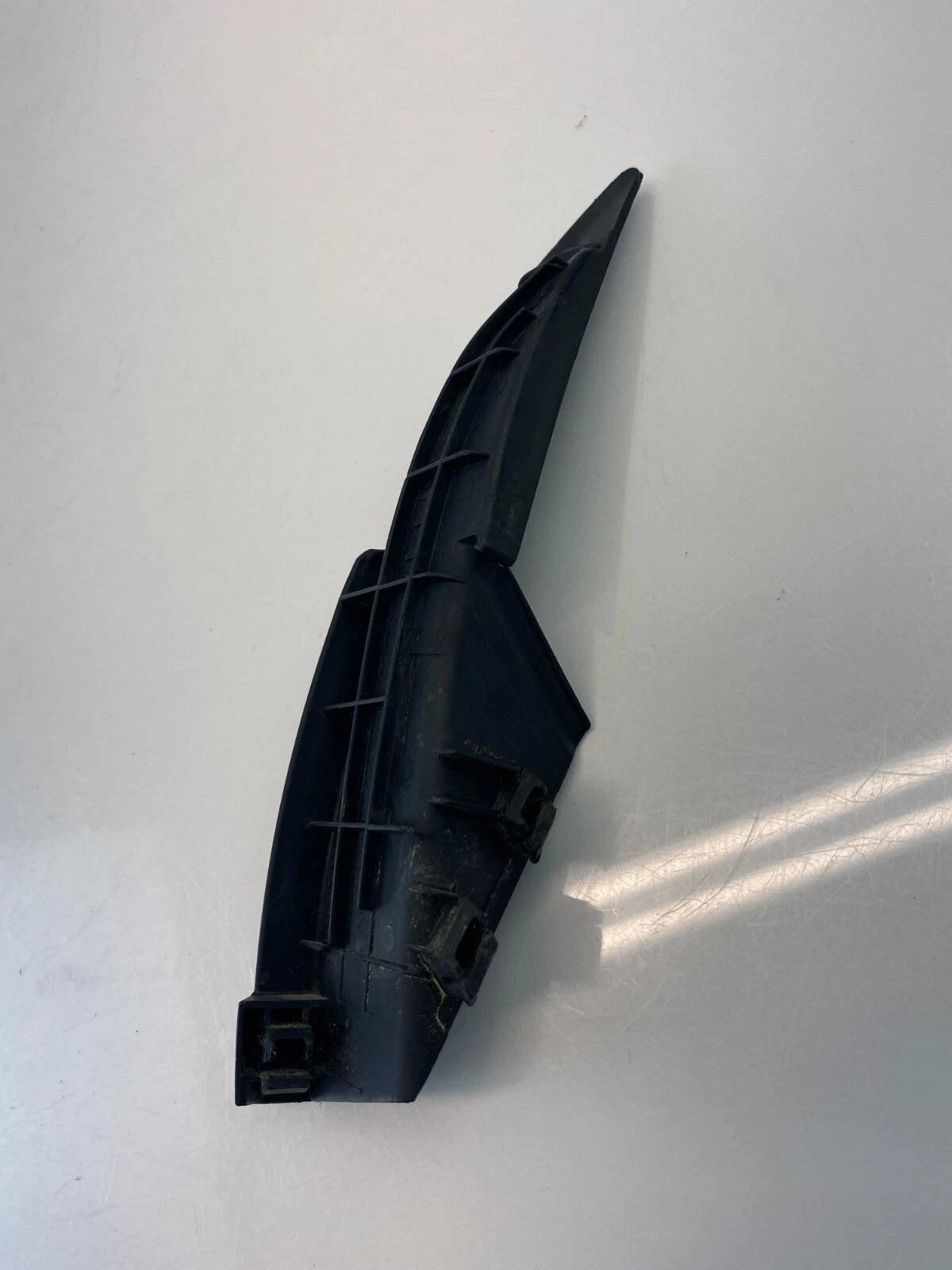 2011-2016 HYUNDAI ELANTRA SEDAN LEFT DRIVER SIDE COWL COVER TOP TRIM 86153-3X000