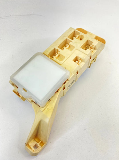 1998-2000 LEXUS LS400 4.0L INTERIOR CABIN DASH JUNCTION BLOCK FUSE RELAY OEM