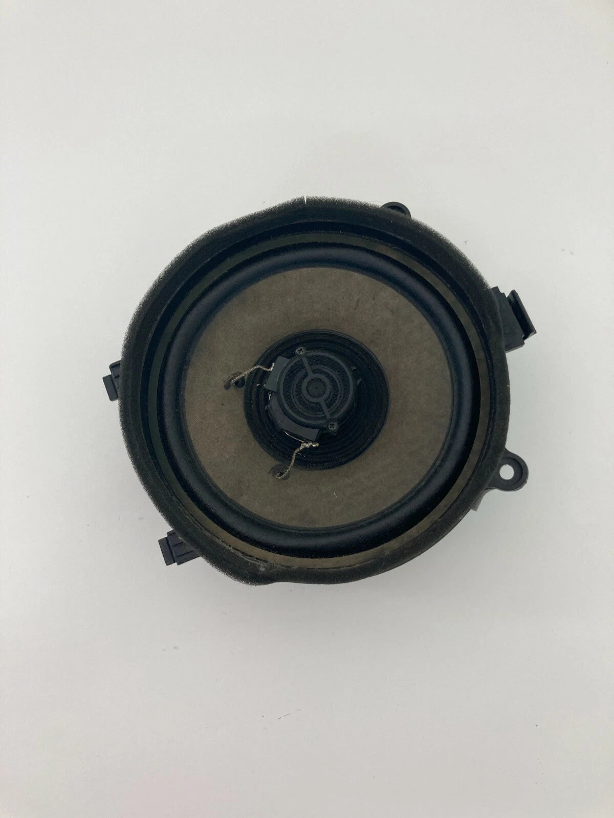2005 2006 2007 SATURN RELAY FRONT LEFT DRIVER SIDE DOOR SPEAKER 15192614 OEM