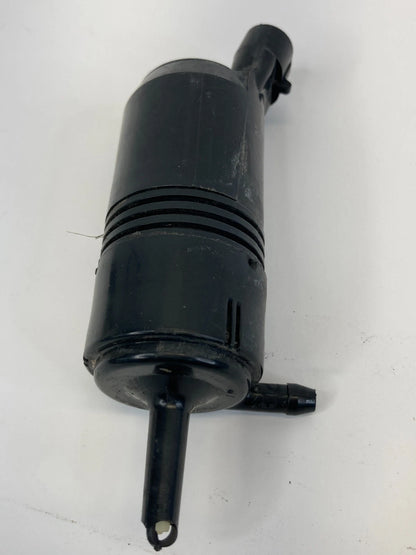 2003-2007 CADILLAC CTS FRONT WINDSHIELD WIPER WASHER PUMP 24022796 OEM