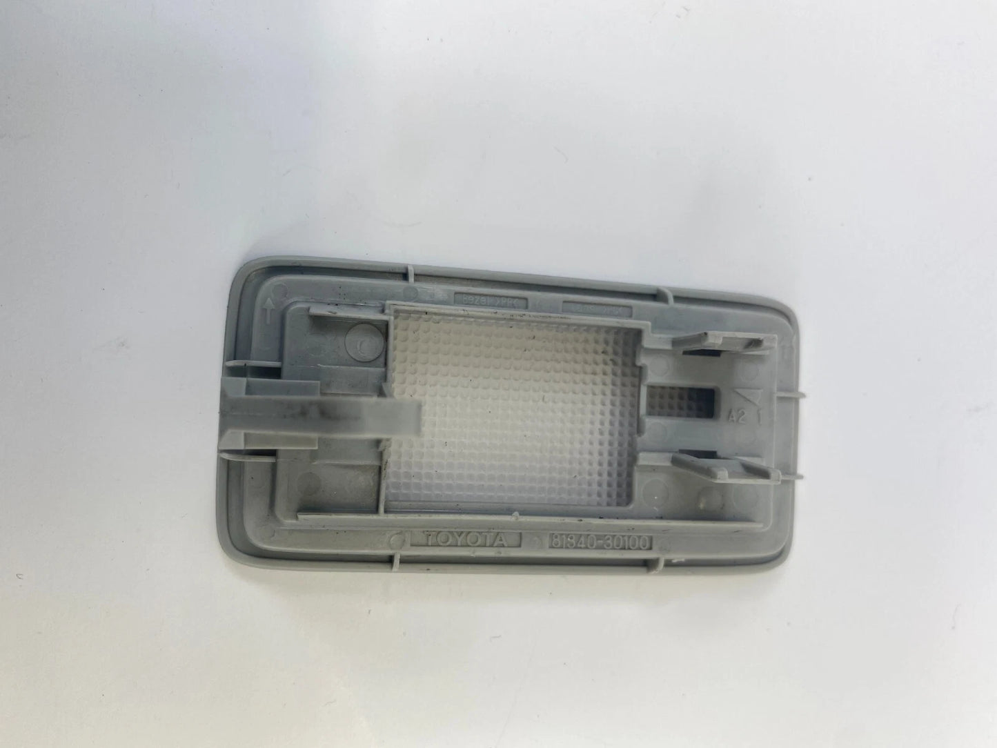 06-13 LEXUS IS250 IS 250 SUNVISOR LIGHT VANITY LAMP LENS COVER 81340-30100 OEM