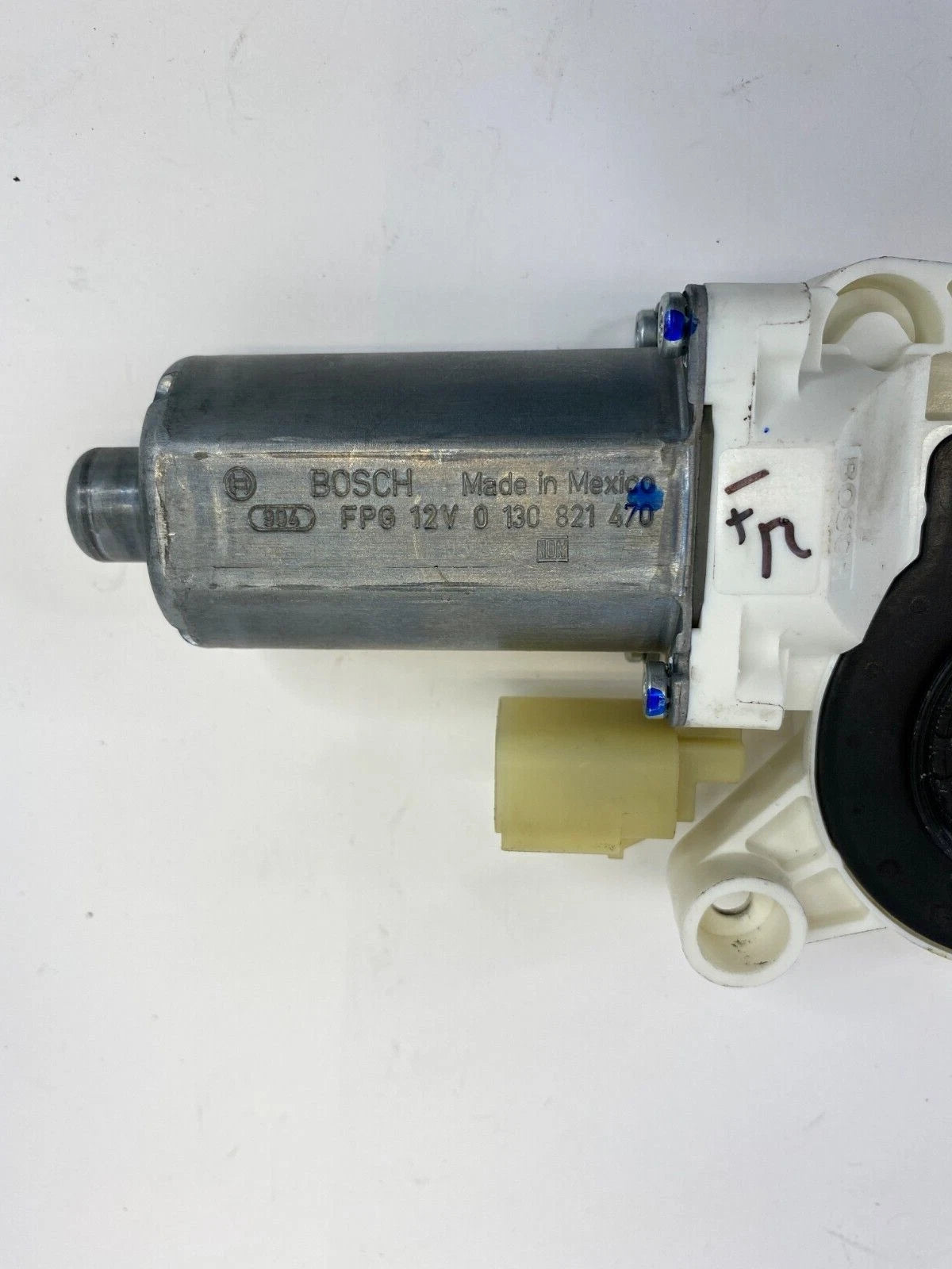 2008-2016 CHRYSLER TOWN & COUNTRY FRONT RIGHT SIDE DOOR WINDOW MOTOR 0130821470