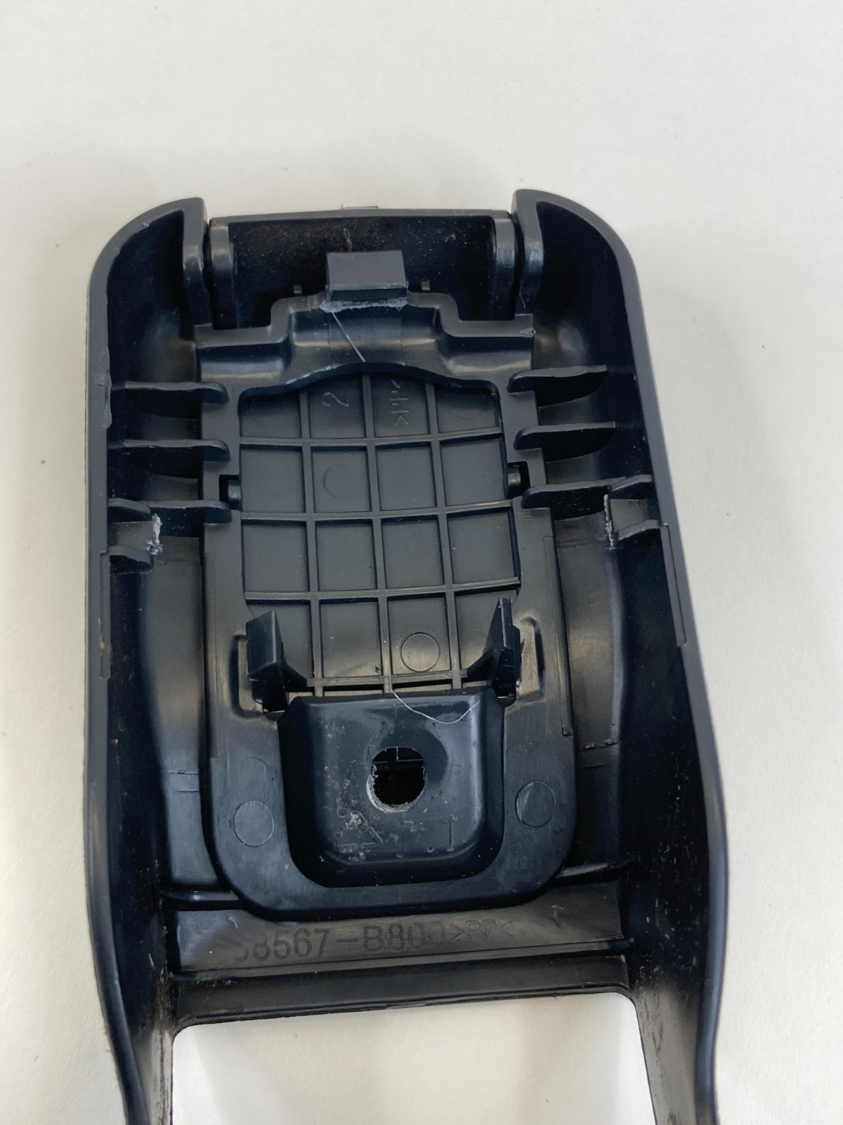 2013-2019 Hyundai Santa Fe Rear Right Seat Track End Cover Trim Set Of 4 OEM