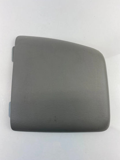 01-03 TOYOTA HIGHLANDER REAR RIGHT QUARTER PANEL ACCESS COVER TRIM 64714-48020