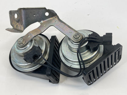 13-18 Ford C-MAX Energi Low & High Horn Note Tone Pitch Alarm Signal E30055306