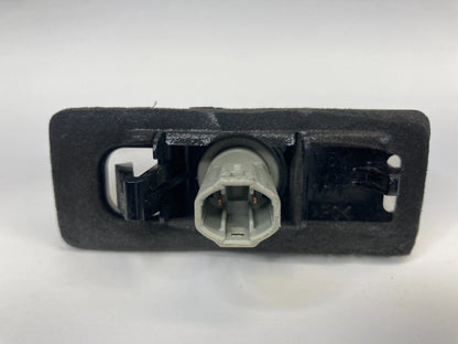 2004-2015 TOYOTA PRIUS REAR TRUNK LICENSE PLATE LAMP LIGHT A045053