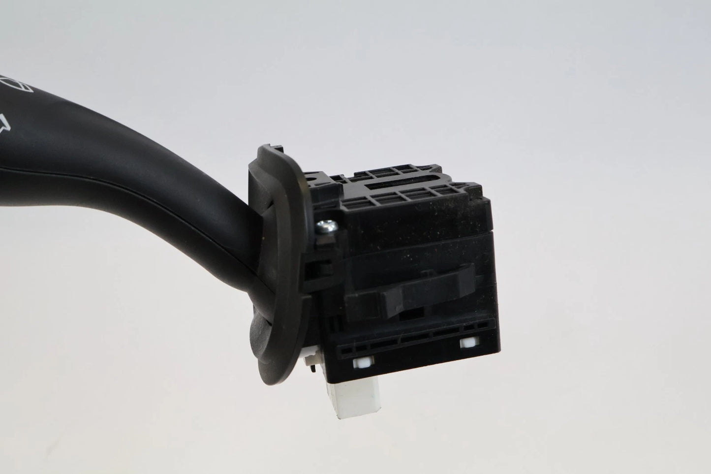 2017-2019 CHEVY CRUZE HATCHBACK FRONT & REAR WINDSHIELD WIPER SWITCH 39128810
