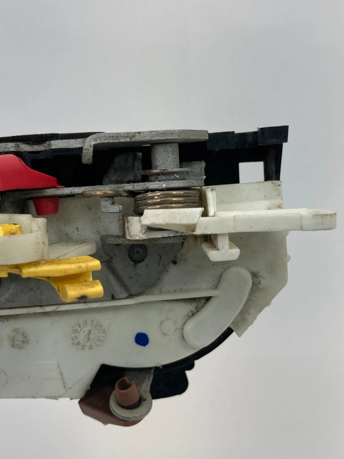 07-09 DODGE CALIBER FRONT RIGHT DOOR LOCK LATCH RELEASE ACTUATOR 04589416AA OEM