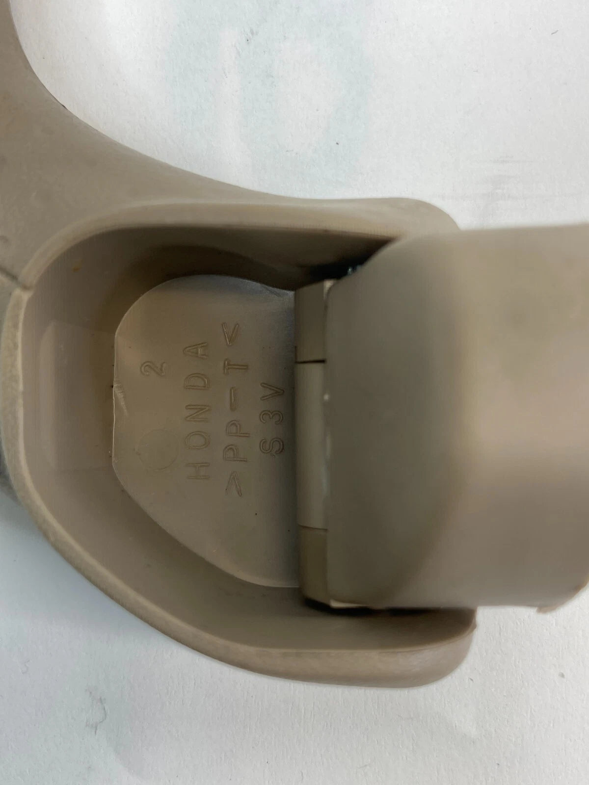 1999-2004 HONDA ODYSSEY REAR LEFT SIDE INNER ROOF GRAB GRIP HANDLE ASSIST OEM