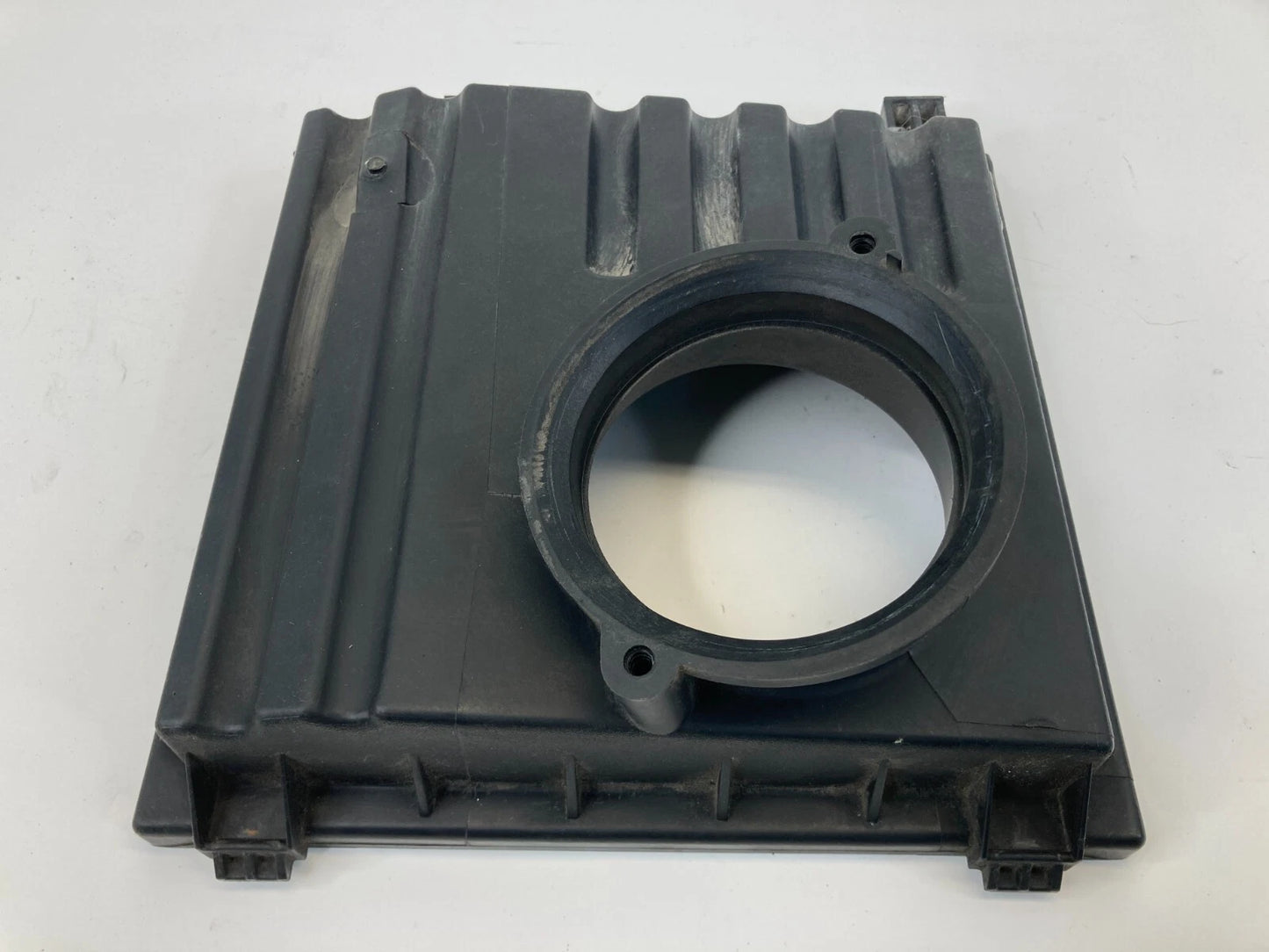 2006-2009 CHEVROLET IMPALA AIR CLEANER UPPER HOUSING FILTER COVER 15871617 OEM