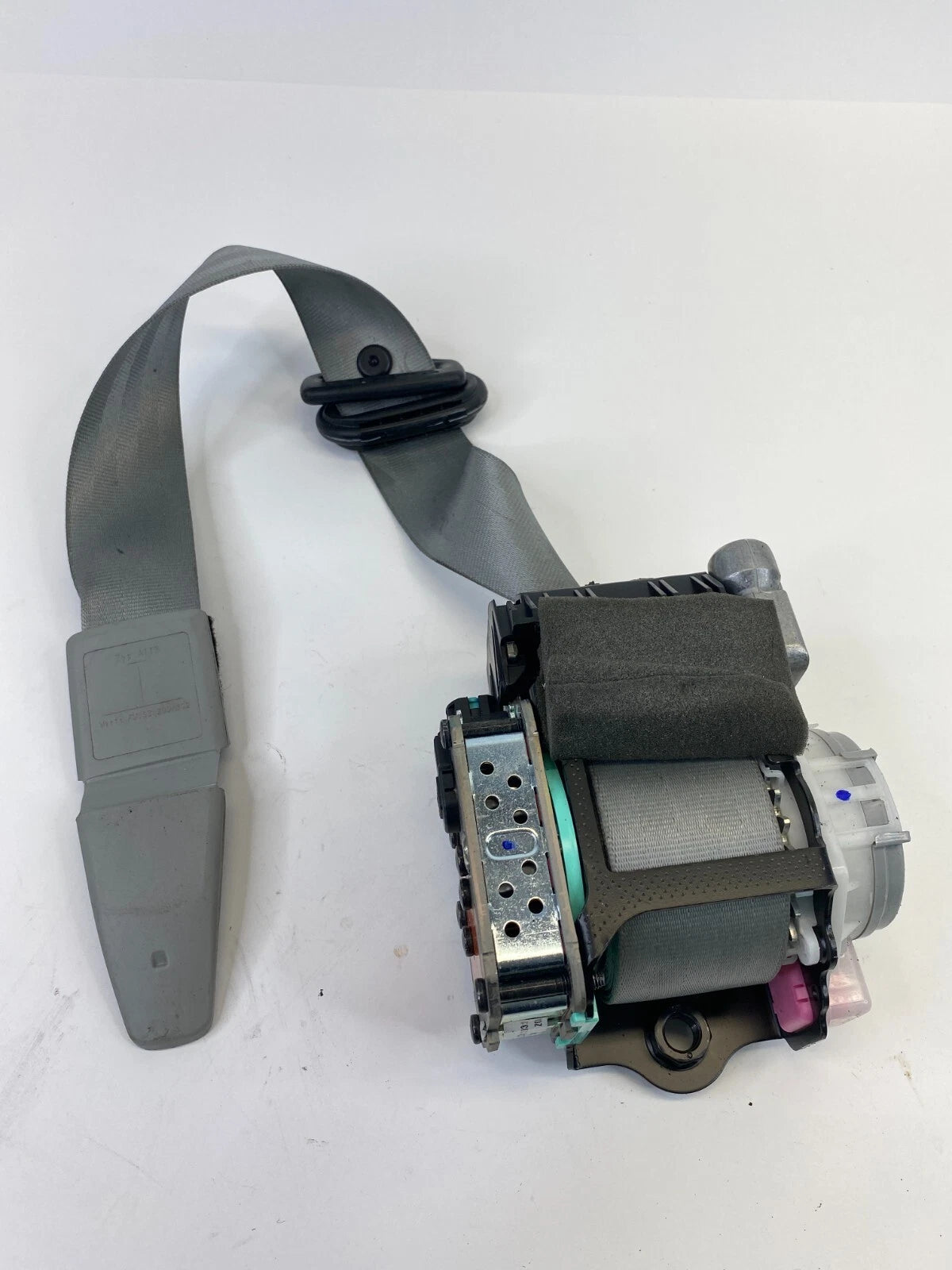 13-16 AUDI A4 QUATTRO FRONT RIGHT PASSENGER SIDE SEAT BELT RETRACTOR 560212255B