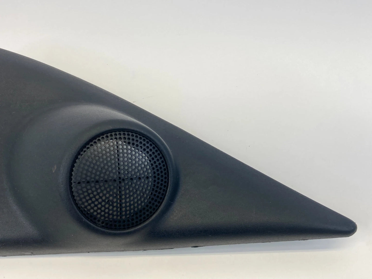 1996-2002 TOYOTA 4RUNNER FRONT RIGHT DOOR TWEETER SPEAKER COVER OEM 67491-35010