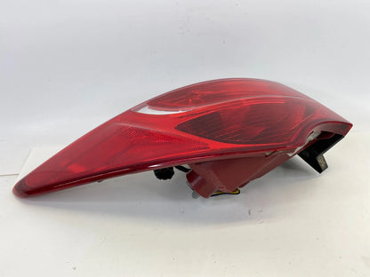 2013-2016 HYUNDAI SANTA FE SPORT REAR LEFT DRIVER OUTER TAILLIGHT TAIL LIGHT OEM