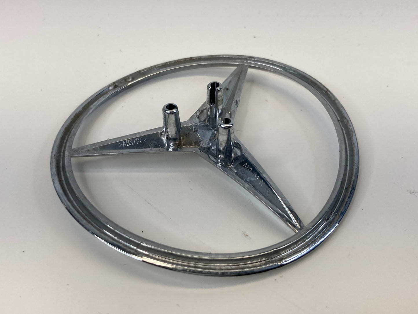 2006 Mercedes-Benz CLS500 Rear Trunk Lid Emblem Logo Badge Chrome A2197580058